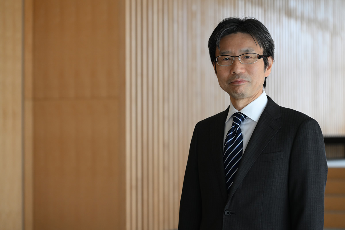 統括病院長 佐藤 賢一